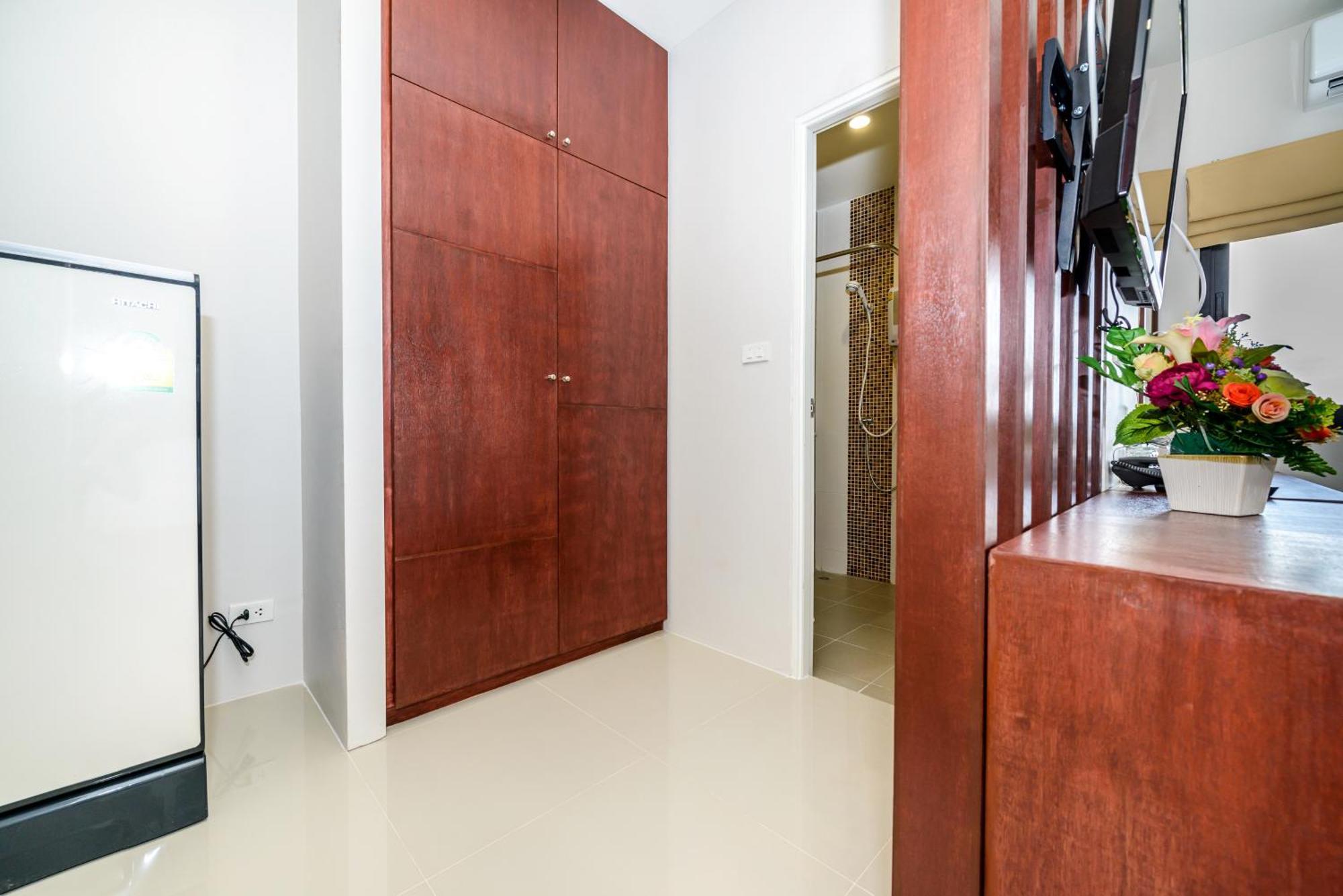 The Topaz Residence Phuket Town Quarto foto