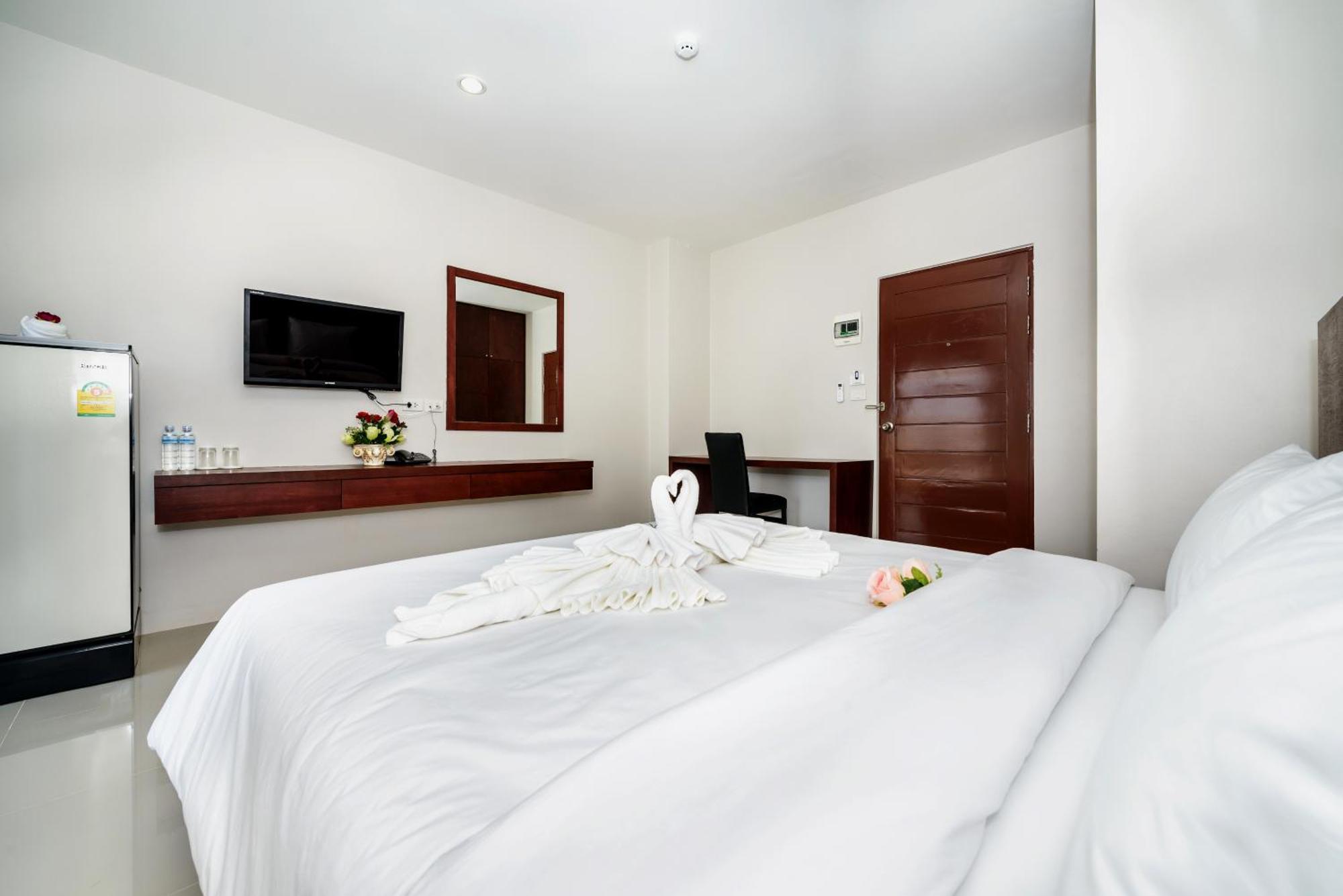 The Topaz Residence Phuket Town Exterior foto