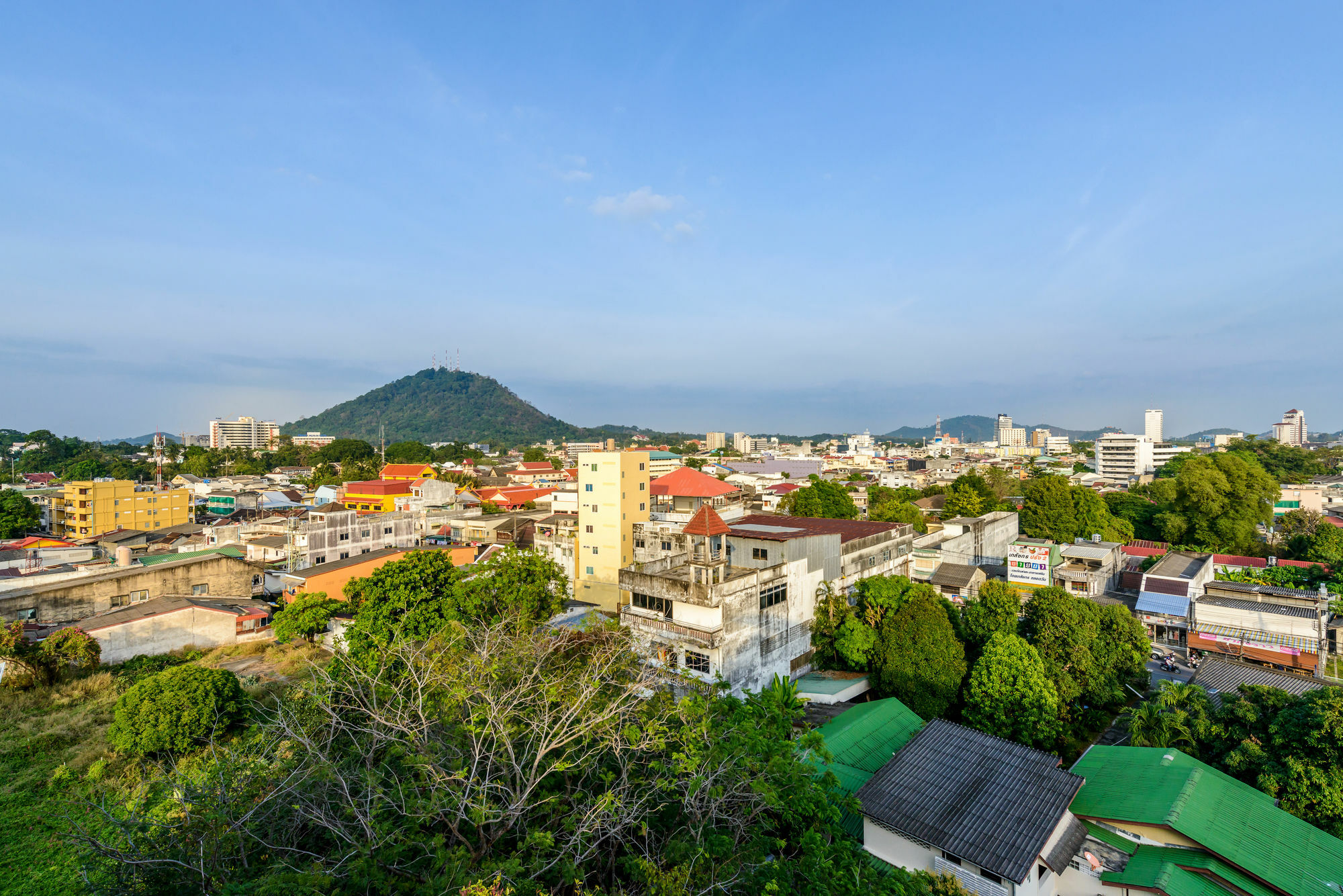 The Topaz Residence Phuket Town Exterior foto
